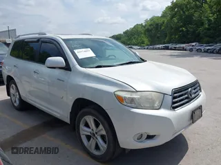 2008 Toyota Highlander Limited with VIN JTEDS42A582061798, listed as a IAAI auction lot 42574859 with 225,861 mi miles and . Bid and sale history available at DreamBid. Image 1.