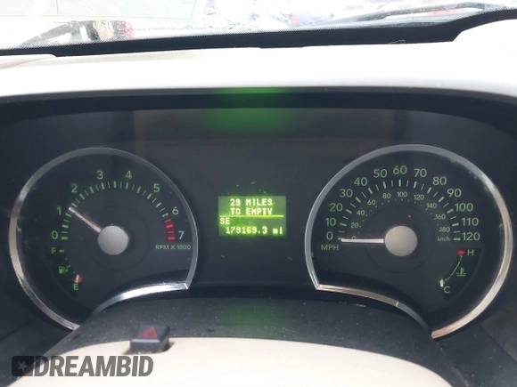 2006 Mercury Mountaineer Luxury with VIN 4M2EU47E26UJ16637, listed as a IAAI auction lot 41225702 with 179,169 mi miles. Bid and sale history available at carsss.com. Image 7.