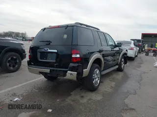 2008 Ford Explorer Eddie Bauer with VIN 1FMEU64E48UA79367, listed as a IAAI auction lot 41807919 with 211,458 mi miles. Bid and sale history available at carsss.com. Image 4.