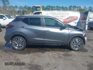 2021 Nissan Kicks SV with VIN 3N1CP5CV8ML527762, listed as a IAAI auction lot 41888315 with 39,724 mi miles. Bid and sale history available at carsss.com. Image 13.
