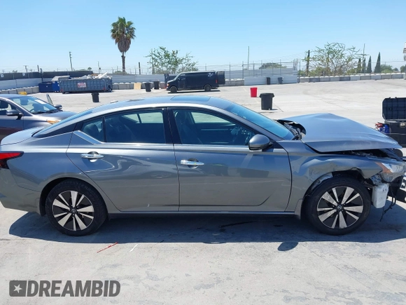 2020 Nissan Altima SV with VIN 1N4BL4DV6LC189839, listed as a IAAI auction lot 42617747 with 69,953 mi miles and . Bid and sale history available at DreamBid. Image 14.