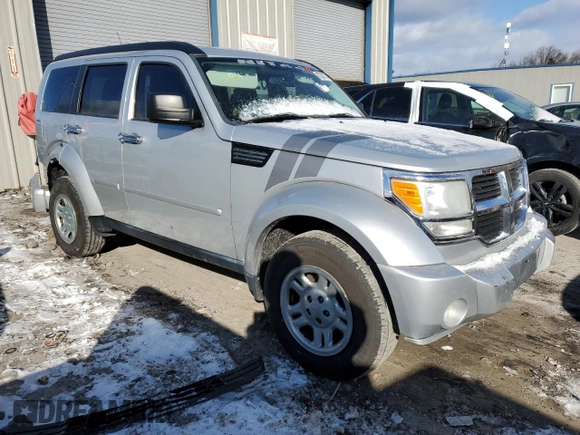 2011 Dodge Nitro SE z VIN 1D4PU2GK3BW506978, wystawiony jako Copart lot #87367774 z przebiegiem 119 412 mil mil oraz Szkoda całkowita • Salvage title. Historia ofert i sprzedaży dostępna na DreamBid. Obrazek 4.