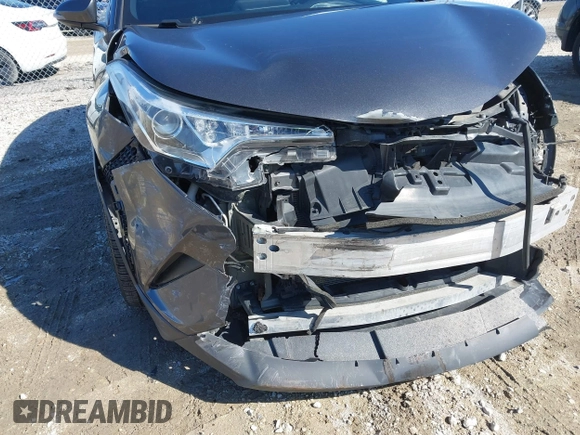2018 Toyota C-HR XLE z VIN NMTKHMBX5JR042941, wystawiony jako IAAI lot #41803153 z przebiegiem 110 220 mil mil oraz . Historia ofert i sprzedaży dostępna na DreamBid. Obrazek 19.
