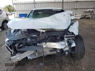 2025 Genesis G70 2.5T with VIN KMTG34SC0SU152314, listed as a Copart auction lot 61581285 with 8,656 mi miles and Non repairable. Bid and sale history available at DreamBid. Image 5.