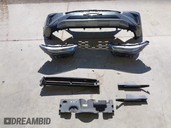 2022 Toyota RAV4 Hybrid SE with VIN 2T3T6RFVXNW033965, listed as a IAAI auction lot 42368450 with 27,377 mi miles and . Bid and sale history available at DreamBid. Image 12.