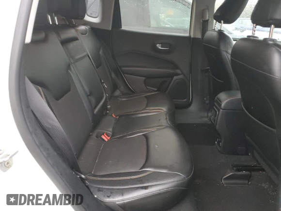2018 Jeep Compass Altitude with VIN 3C4NJDBBXJT331696, listed as a Copart auction lot 44139355 with 107,443 mi miles and Salvage Title. Bid and sale history available at carsss.com. Image 11.