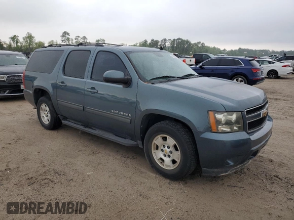 2010 Chevrolet Suburban LS with VIN 1GNUCHE02AR178254, listed as a Copart auction lot 50455525 with 214,049 mi miles and Clean Title. Bid and sale history available at carsss.com. Image 4.