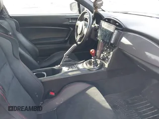 2014 Subaru BRZ Limited with VIN JF1ZCAC19E9600775, listed as a IAAI auction lot 41645509 with 1 mi miles. Bid and sale history available at carsss.com. Image 5.