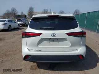 2021 Toyota Highlander L with VIN 5TDBZRBH3MS534991, listed as a IAAI auction lot 41771455 with 66,517 mi miles. Bid and sale history available at carsss.com. Image 16.