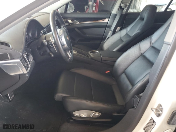 2016 Porsche Panamera 4 with VIN WP0AA2A75GL000111, listed as a Copart auction lot 53202714 with 130,189 mi miles and Salvage Title. Bid and sale history available at carsss.com. Image 7.