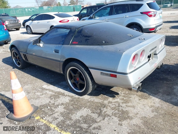 1985 Chevrolet Corvette with VIN 1G1YY0786F5139335, listed as a IAAI auction lot 41751015 with 166,164 mi miles. Bid and sale history available at carsss.com. Image 3.