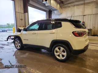 2020 Jeep Compass Latitude z VIN 3C4NJDBB5LT175411, wystawiony jako Copart lot #62606565 z przebiegiem 44 523 mil mil oraz Szkoda całkowita • Salvage title. Historia ofert i sprzedaży dostępna na DreamBid. Obrazek 2.