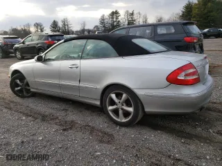 2005 Mercedes-Benz CLK-Class 3.2L with VIN WDBTK65J35F121250, listed as a Copart auction lot 87379094 with 109,162 mi miles and Salvage Title. Bid and sale history available at carsss.com. Image 2.