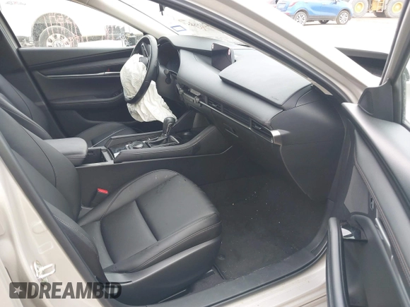 2025 Mazda 3 S Select Sport with VIN JM1BPABM5S1762571, listed as a IAAI auction lot 42186857 with 12,189 mi miles and . Bid and sale history available at DreamBid. Image 5.