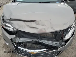 2019 Chevrolet Traverse LT Cloth z VIN 1GNERGKW0KJ129768, wystawiony jako Copart lot #50124355 z przebiegiem 66 056 mil mil oraz Szkoda całkowita • Salvage title. Historia ofert i sprzedaży dostępna na DreamBid. Obrazek 13.