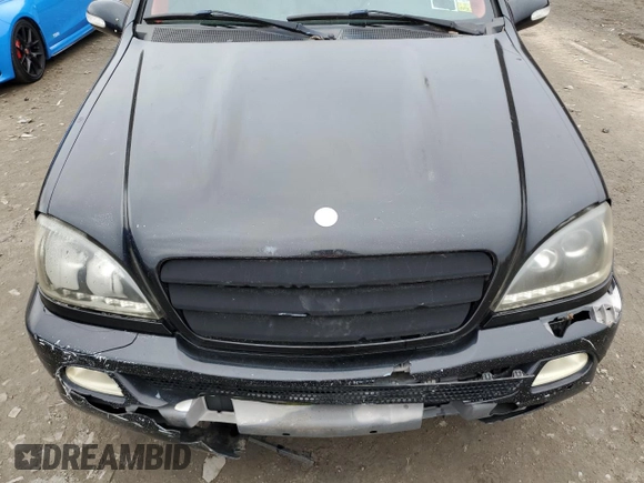 2005 Mercedes-Benz M-Class 3.7L with VIN 4JGAB57E75A565890, listed as a Copart auction lot 83322774 with 0 mi miles and Clean Title. Bid and sale history available at carsss.com. Image 12.