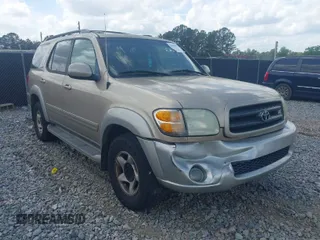 2002 Toyota Sequoia SR5 with VIN 5TDZT34A72S127976, listed as a IAAI auction lot 41929357 with 195,256 mi miles and . Bid and sale history available at carsss.com. Image 1.