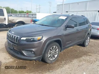 2019 Jeep Cherokee Latitude Plus with VIN 1C4PJLLB2KD403502, listed as a IAAI auction lot 42026964 with 57,000 mi miles and . Bid and sale history available at DreamBid. Image 17.