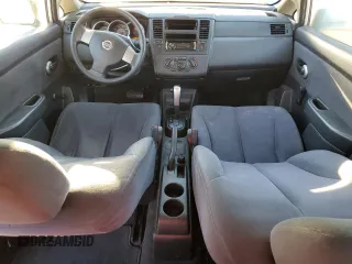 2009 Nissan Versa 1.6 with VIN 3N1CC11E99L470132, listed as a Copart auction lot 84117174 with 196,680 mi miles and Clean Title. Bid and sale history available at carsss.com. Image 8.