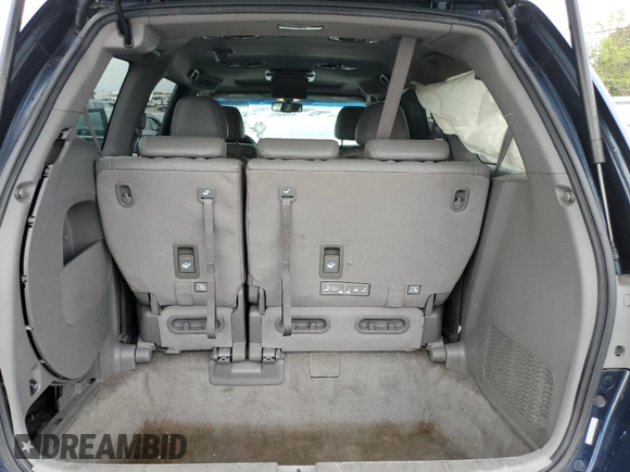 2010 Honda Odyssey EX-L z VIN 5FNRL3H76AB071109, wystawiony jako Copart lot #70342294 z przebiegiem 187 872 mil mil oraz Szkoda całkowita • Salvage title. Historia ofert i sprzedaży dostępna na DreamBid. Obrazek 13.