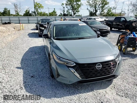 2024 Nissan Sentra SR z VIN 3N1AB8DV9RY386846, wystawiony jako Copart lot #55141905 z przebiegiem 4 591 mil mil oraz Szkoda całkowita • Salvage title. Historia ofert i sprzedaży dostępna na DreamBid. Obrazek 13.