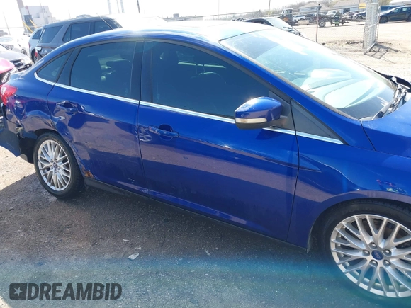 2012 Ford Focus SEL with VIN 1FAHP3H25CL283610, listed as a IAAI auction lot 41973385 with 160,732 mi miles. Bid and sale history available at carsss.com. Image 13.