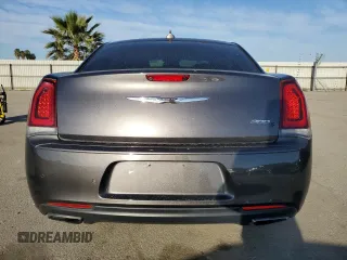 2017 Chrysler 300 S with VIN 2C3CCABG2HH635589, listed as a Copart auction lot 48193895 with 89,193 mi miles and Salvage Title. Bid and sale history available at DreamBid. Image 6.