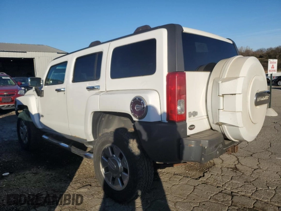 2008 Hummer H3 SUV with VIN 5GTEN13E488138084, listed as a Copart auction lot 79616464 with 205,506 mi miles and Clean Title. Bid and sale history available at carsss.com. Image 2.