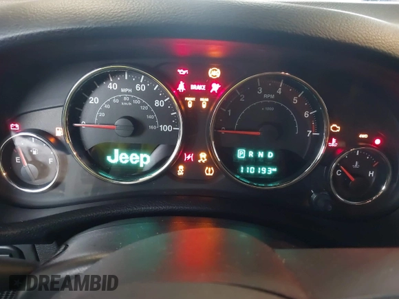 2016 Jeep Wrangler Unlimited Rubicon with VIN 1C4HJWFG4GL127379, listed as a IAAI auction lot 41732688 with 110,193 mi miles. Bid and sale history available at carsss.com. Image 7.