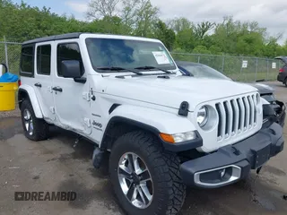 2020 Jeep Wrangler Unlimited Sahara с VIN 1C4HJXEN9LW168525, выставлен на аукционе IAAI как лот 42004479 с пробегом 45 545 миль миль и . История ставок и продаж доступна на DreamBid. Изображение 1.