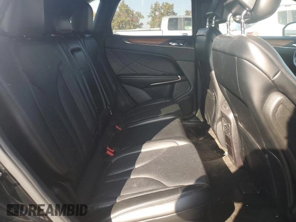 2016 Lincoln MKC Reserve with VIN 5LMCJ3D91GUJ31485, listed as a Copart auction lot 75911734 with 131,131 mi miles and Salvage title. Bid and sale history available at DreamBid. Image 11.
