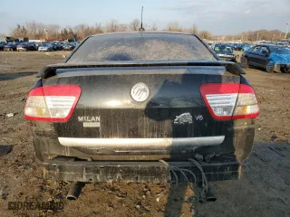 2008 Mercury Milan Premier with VIN 3MEHM081X8R615024, listed as a Copart auction lot 43579995 with 105,862 mi miles and Salvage Title. Bid and sale history available at carsss.com. Image 6.