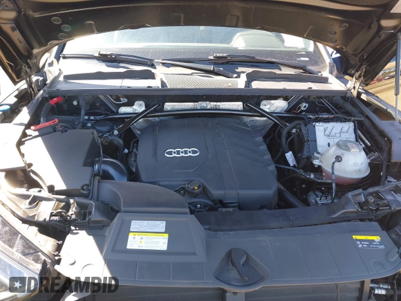 2021 Audi Q5 Premium Plus with VIN WA1BAAFY0M2018978, listed as a IAAI auction lot 41827330 with 72,730 mi miles. Bid and sale history available at carsss.com. Image 10.