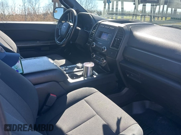 2019 Ford Expedition XL z VIN 1FMJU1GT1KEA12447, wystawiony jako Copart lot #47216725 z przebiegiem 93 974 mil mil oraz Czysty tytuł • Clean title. Historia ofert i sprzedaży dostępna na DreamBid. Obrazek 5.
