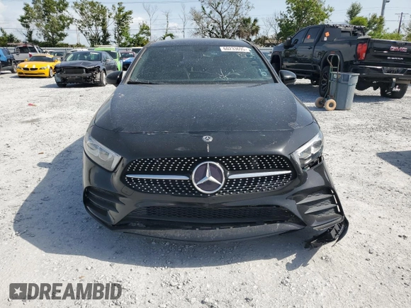 2019 Mercedes-Benz A 220 with VIN WDD3G4EB4KW022776, listed as a Copart auction lot 60233695 with Not provided miles and Clean title. Bid and sale history available at DreamBid. Image 5.