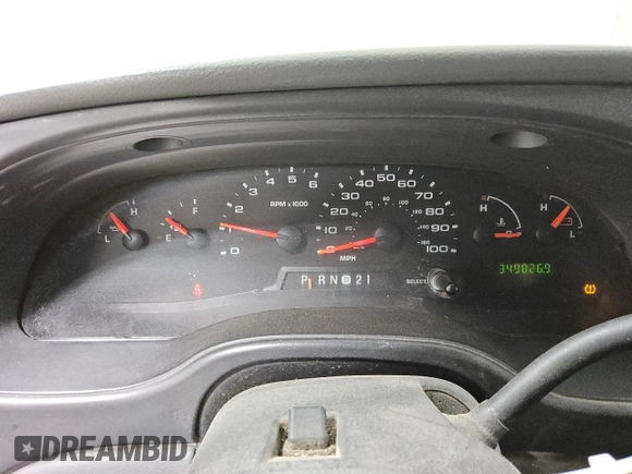 2008 Ford Econoline Cargo Commercial with VIN 1FTNS24L68DA01657, listed as a Copart auction lot 84043584 with 349,826 mi miles and Clean Title. Bid and sale history available at DreamBid. Image 9.