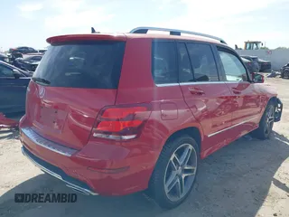 2014 Mercedes-Benz GLK 350 with VIN WDCGG5HB5EG172367, listed as a IAAI auction lot 41825568 with 33,239 mi miles and . Bid and sale history available at carsss.com. Image 4.