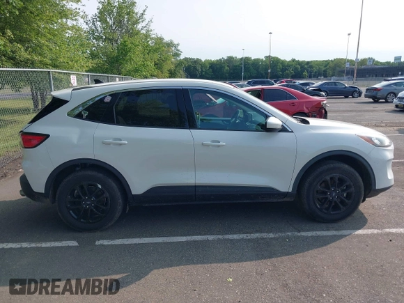2020 Ford Escape SE with VIN 1FMCU9G6XLUA82702, listed as a IAAI auction lot 42390545 with 65,295 mi miles and . Bid and sale history available at DreamBid. Image 13.