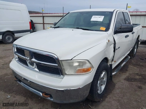 2009 Dodge Ram 1500 SLT with VIN 1D3HB18PX9S700623, listed as a IAAI auction lot 41617857 with 231,055 mi miles. Bid and sale history available at carsss.com. Image 6.