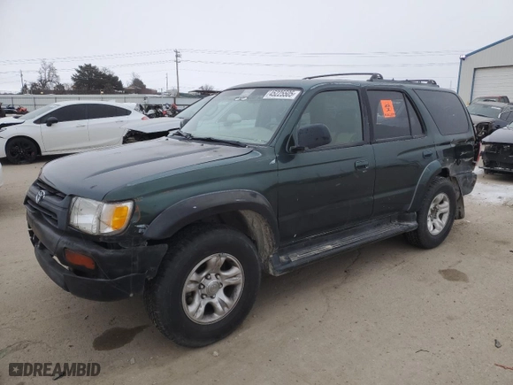 2001 Toyota 4Runner SR5 with VIN JT3GN86RX10205626, listed as a Copart auction lot 45225505 with 354,340 mi miles and Salvage Title. Bid and sale history available at carsss.com. Image 1.