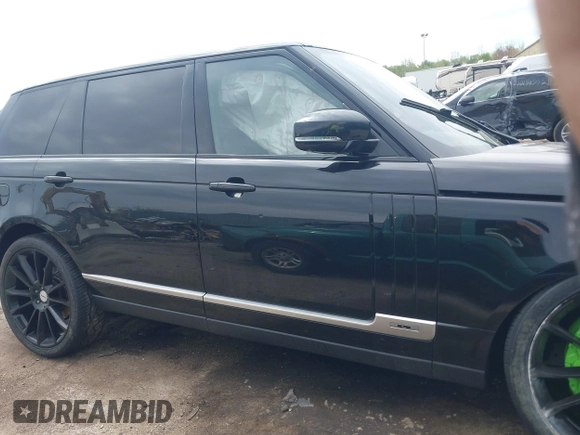 2014 Land Rover Range Rover Supercharged with VIN SALGS3TF8EA195740, listed as a IAAI auction lot 42190353 with 181,914 mi miles and . Bid and sale history available at DreamBid. Image 14.