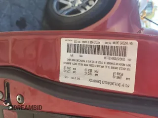 2006 Dodge Magnum R/T z VIN 2D4GV57256H121134, wystawiony jako Copart lot #49896945 z przebiegiem 83 640 mil mil oraz Szkody całkowita. Historia ofert i sprzedaży dostępna na DreamBid. Obrazek 13.