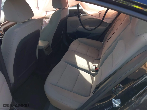 2019 Hyundai Elantra SEL with VIN 5NPD84LF7KH494588, listed as a IAAI auction lot 41526851 with 62,069 mi miles. Bid and sale history available at carsss.com. Image 8.