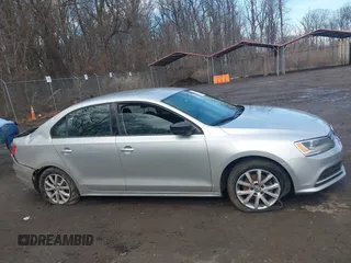 2015 Volkswagen Jetta Sedan 1.8T SE with VIN 3VWD17AJ3FM342172, listed as a IAAI auction lot 41527501 with 108,173 mi miles. Bid and sale history available at carsss.com. Image 12.