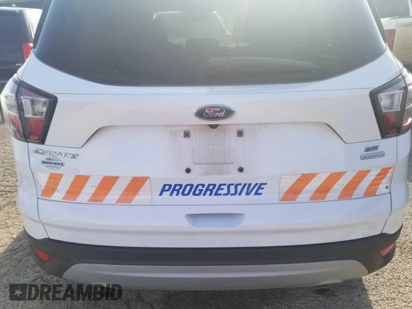 2017 Ford Escape SE z VIN 1FMCU0GD4HUC98854, wystawiony jako IAAI lot #42558269 z przebiegiem 62 975 mil mil oraz . Historia ofert i sprzedaży dostępna na DreamBid. Obrazek 20.