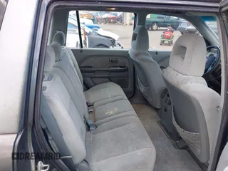 2004 Honda Pilot LX with VIN 2HKYF18114H591405, listed as a IAAI auction lot 42386073 with 71,295 mi miles and . Bid and sale history available at DreamBid. Image 8.