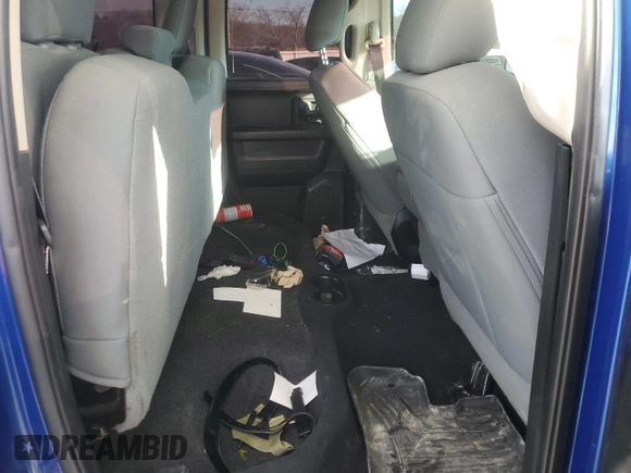 2018 Ram 1500 Express with VIN 1C6RR6FG2JS132324, listed as a Copart auction lot 41397535 with 102,551 mi miles and Salvage title. Bid and sale history available at DreamBid. Image 10.