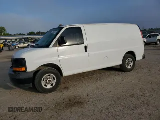 2017 GMC Savana Cargo z VIN 1GTW7AFF0H1338608, wystawiony jako Copart lot #52436585 z przebiegiem 162 749 mil mil oraz Szkoda całkowita • Salvage title. Historia ofert i sprzedaży dostępna na DreamBid. Obrazek 1.