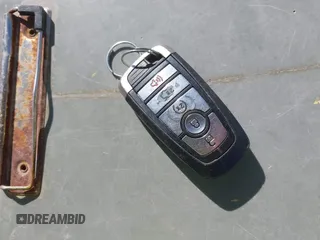 2018 Ford Explorer Limited с VIN 1FM5K8FHXJGC29155, выставлен на аукционе IAAI как лот 41813618 с пробегом 162 569 миль миль и . История ставок и продаж доступна на DreamBid. Изображение 11.