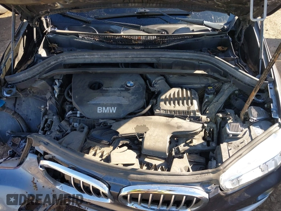 2017 BMW X1 sDrive28i with VIN WBXHU7C30H5H32753, listed as a IAAI auction lot 41441791 with 100,072 mi miles. Bid and sale history available at carsss.com. Image 10.